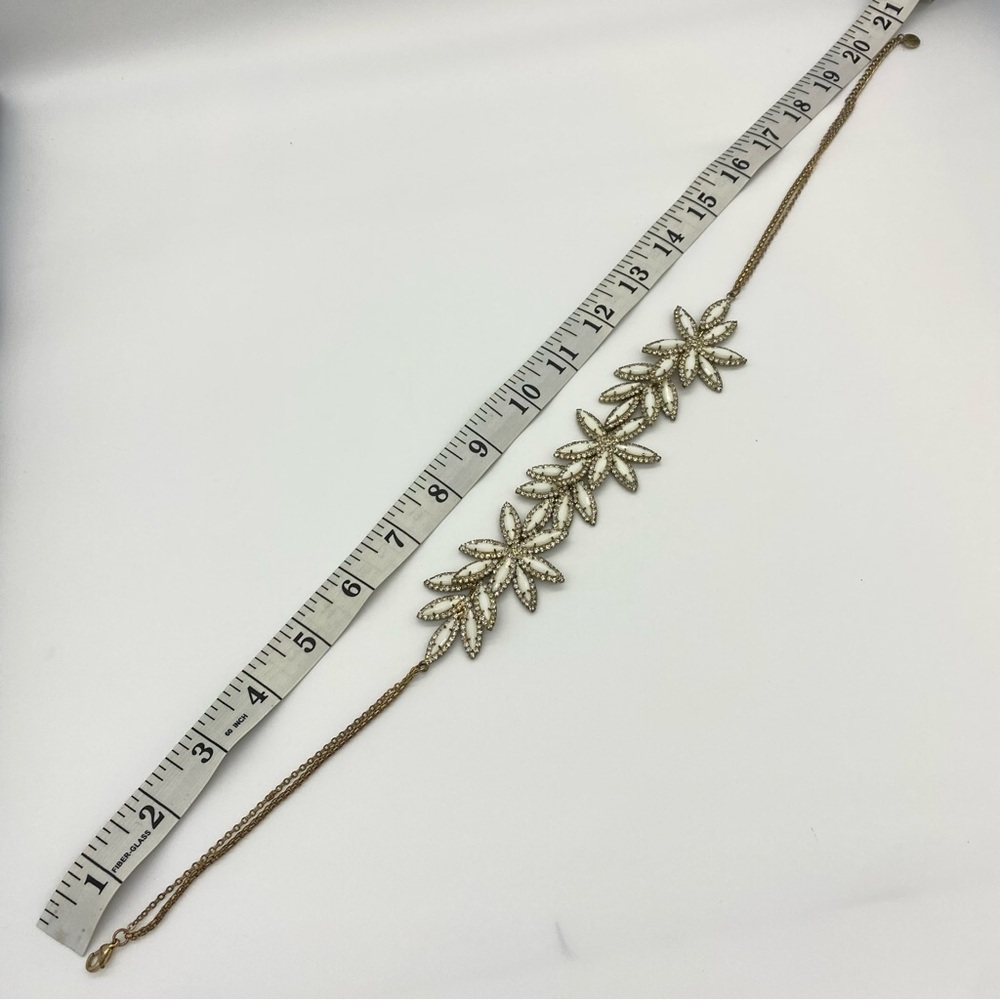 Talbots White Star Burst Flower Vintage Necklace - Picture 9 of 9
